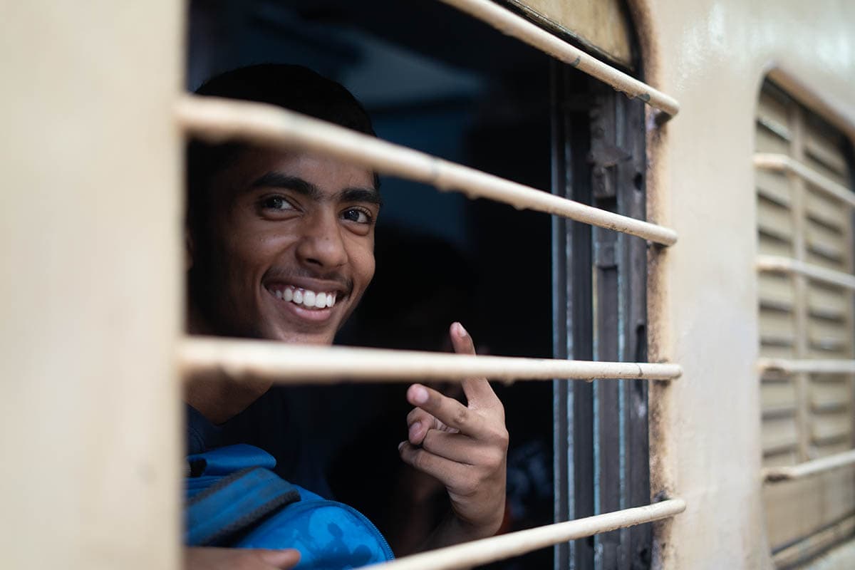 Teams Embark on the ‘I am Somebody Express’ to Champion the Rights of Street-Connected Children